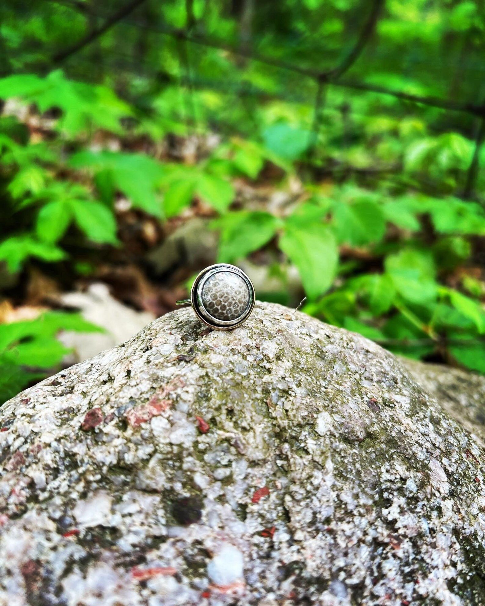 Charlevoix Stone Silver & Gold Handmade Ring - Size 6.25