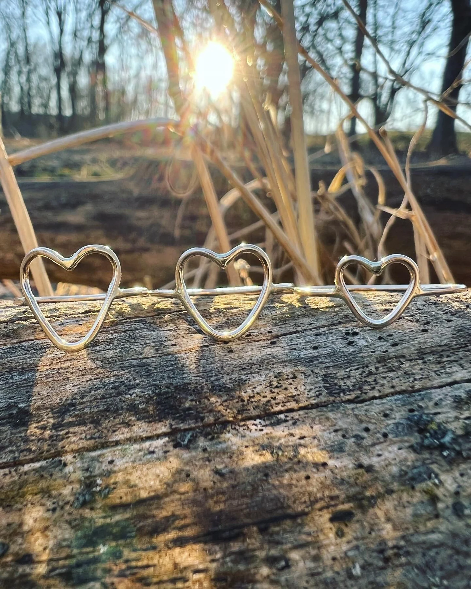 Gold Heart Love Ring - Size 7.25