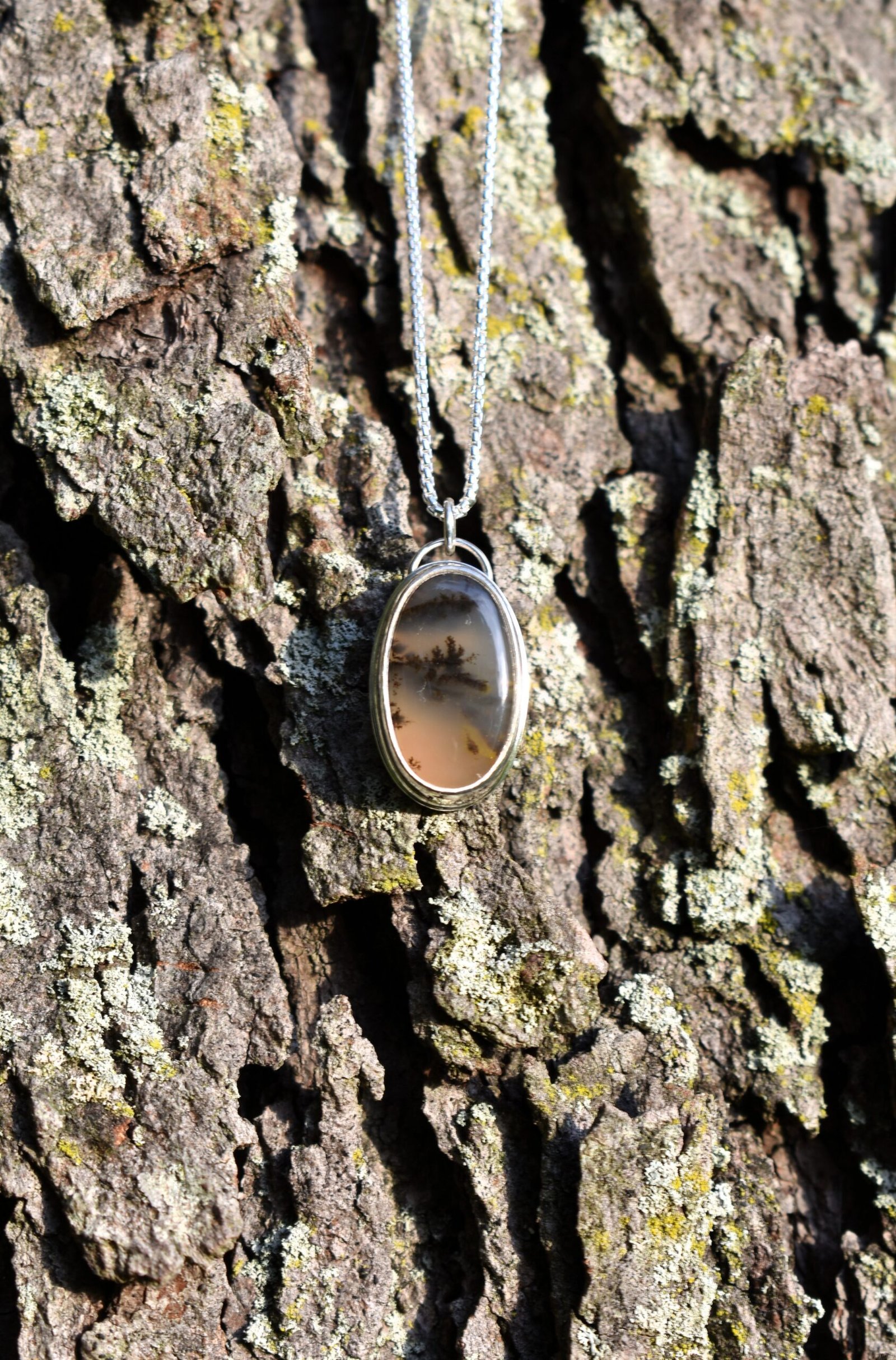 Oval Montana Moss Agate Pendant set in Sterling Silver on a 20" Sterling Silver Round Box Chain