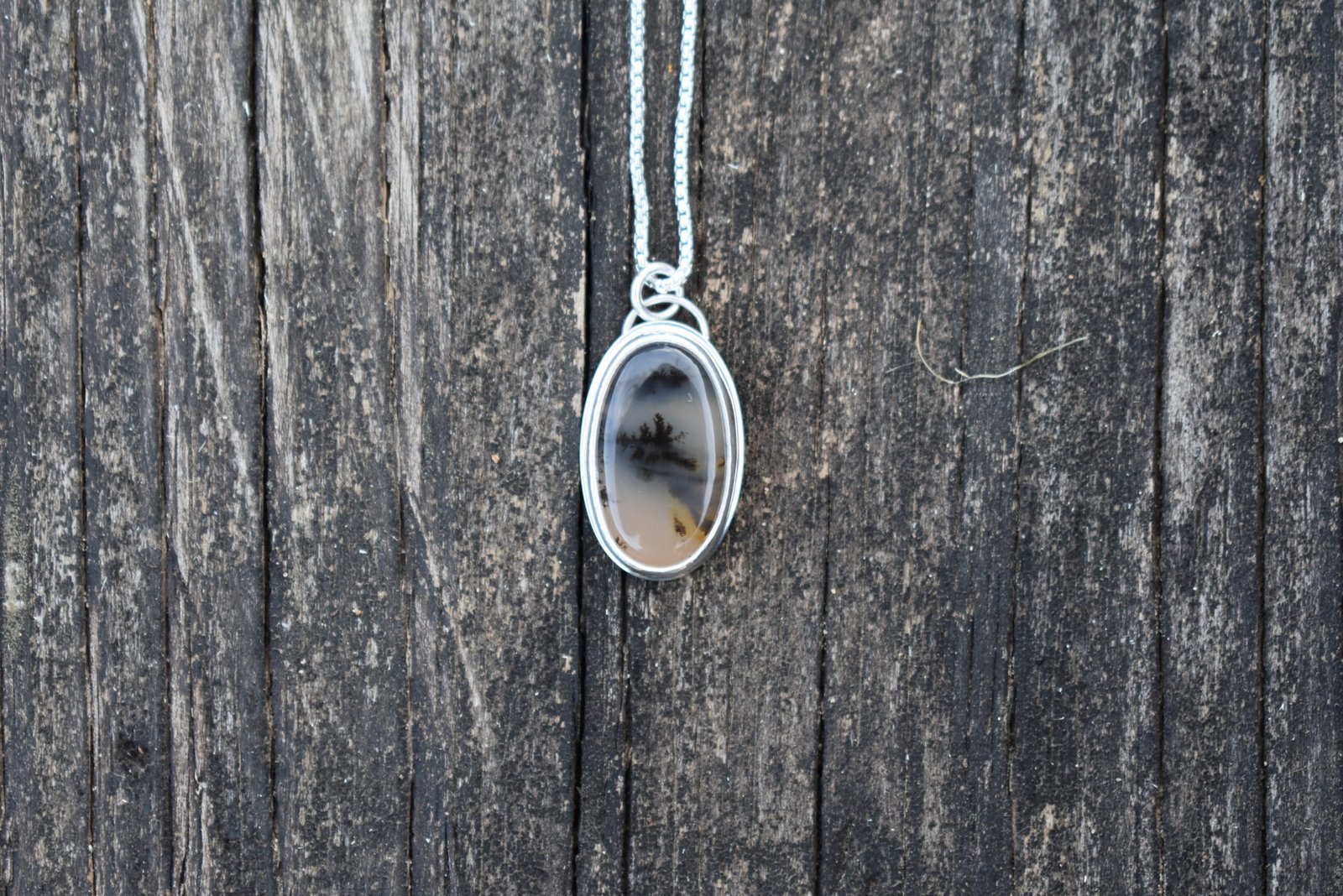 Oval Montana Moss Agate Pendant set in Sterling Silver on a 20" Sterling Silver Round Box Chain