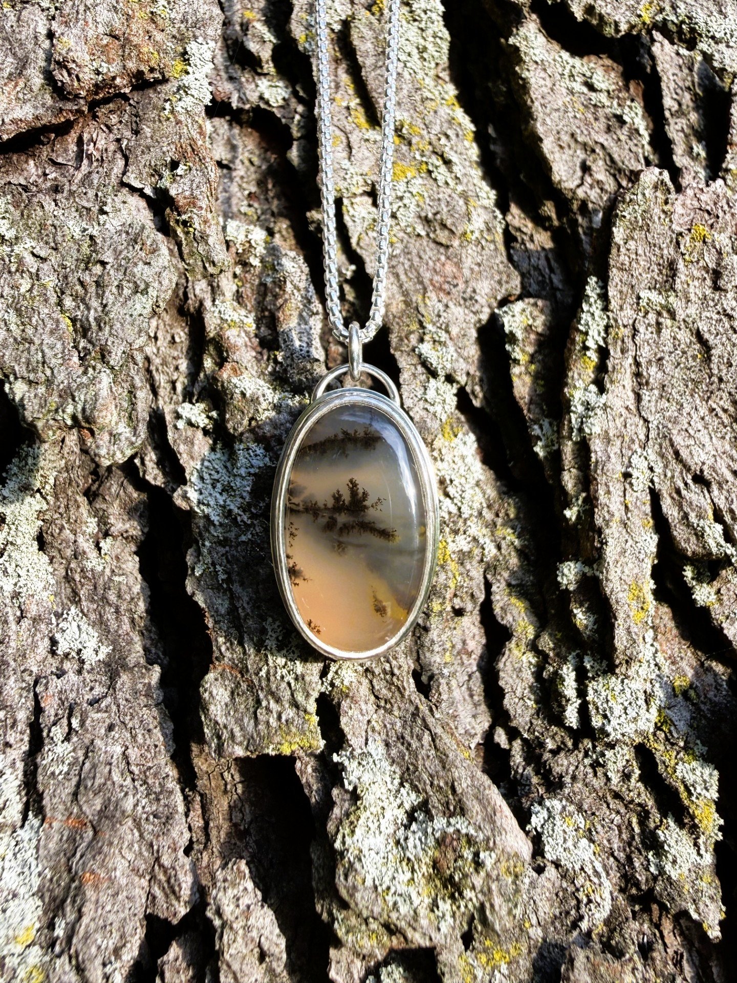 Oval Montana Moss Agate Pendant set in Sterling Silver on a 20" Sterling Silver Round Box Chain